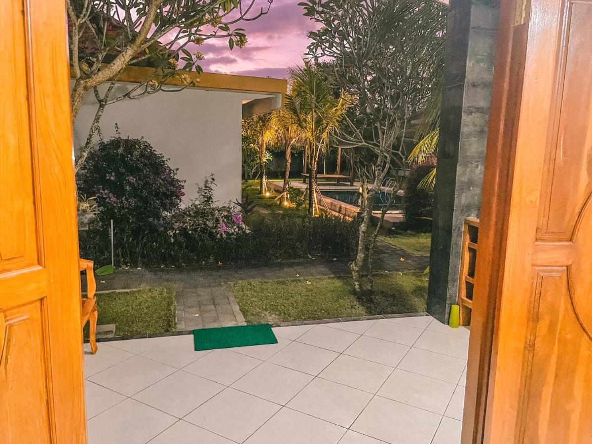 Orange Balangan Bungalow Jimbaran Kültér fotó
